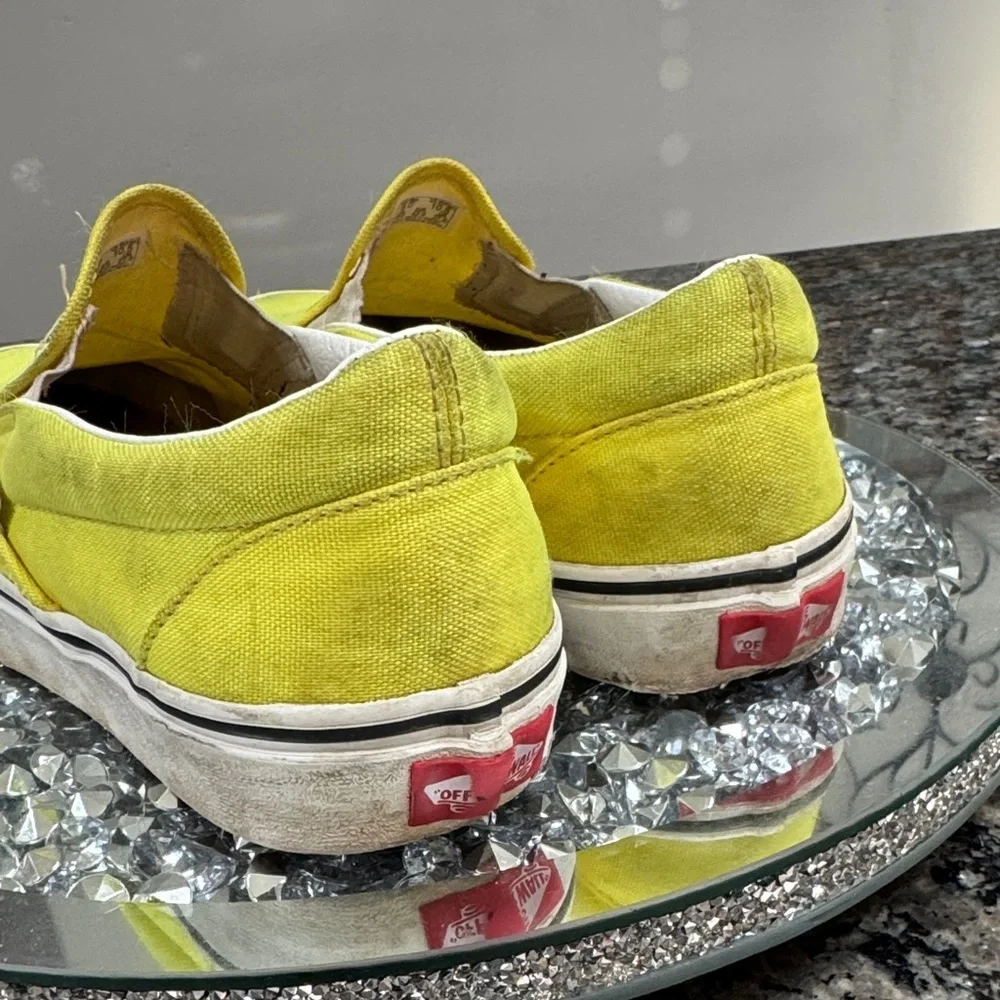 Vans Vibrant Yellow Canvas Slip-Ons M9 W10.5